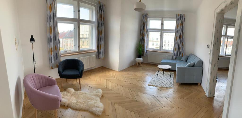 Wine Apartments Hradec Centre Hradec Králové Buitenkant foto